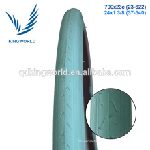Colorized bicycle tyre with high rubber content